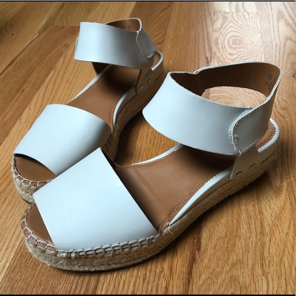 Franco Sarto size 8 sandals NWOT